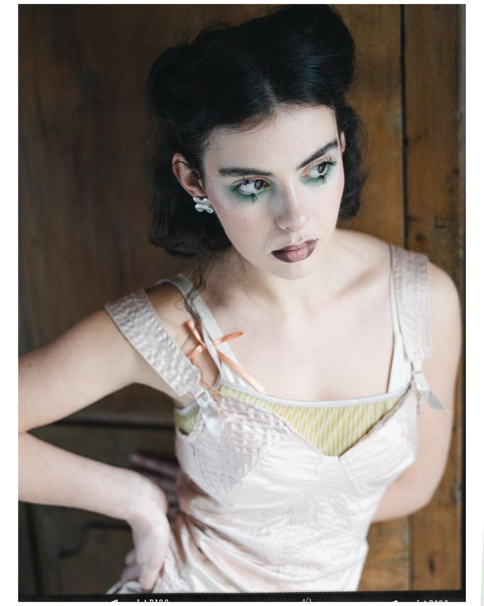 Silvia Semproni shot by Karin Maltempo, styled by santastone (ig), makeup by Olivia Cianetti