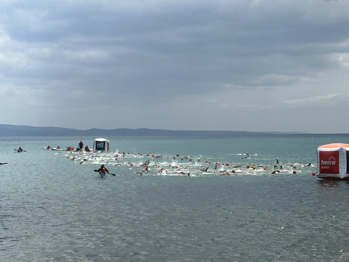 jess_marnich's tweet photo. Some photos from #Lorne #PierToPub 2026
Last photo is of 80yo+ gp finishing with eerie skies. #MOWSC had a 70yo+ swimmer & a number who were swimming in their first event.
Congrats all swimmers, supporters, officials & volunteers
#OceanSwimming
#OpenWaterSwimming
#RegionalVic https://t.co/L8H83dqNLa