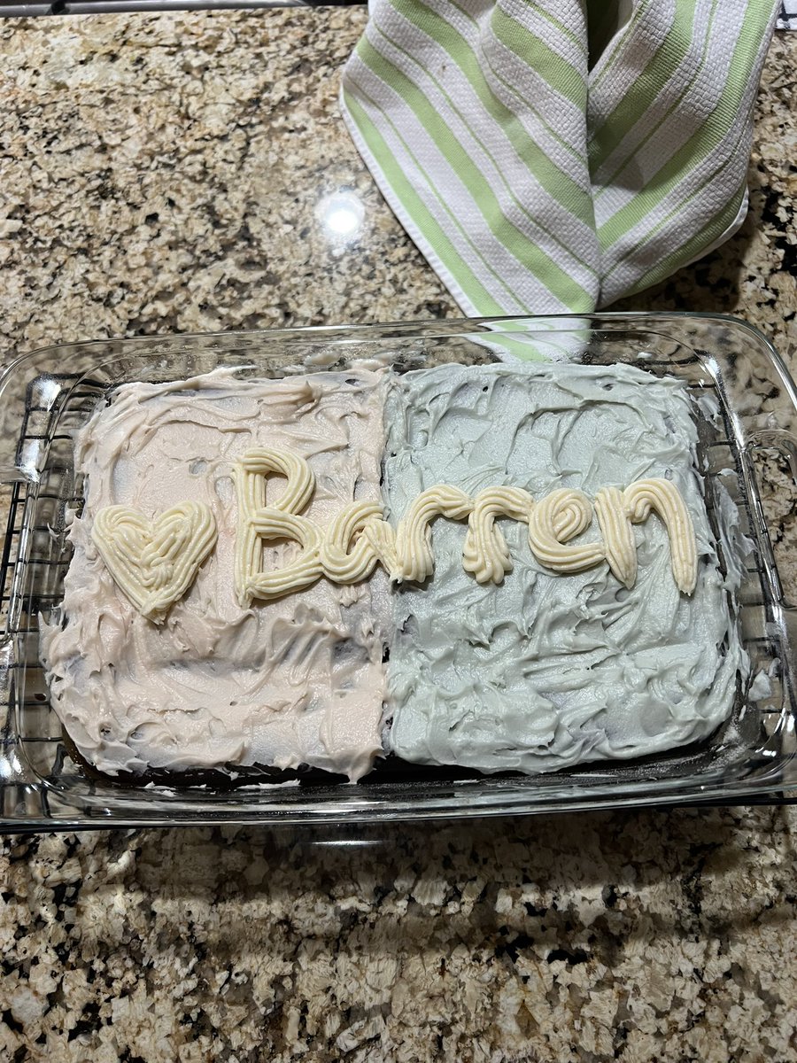 Laura :{D tweet media