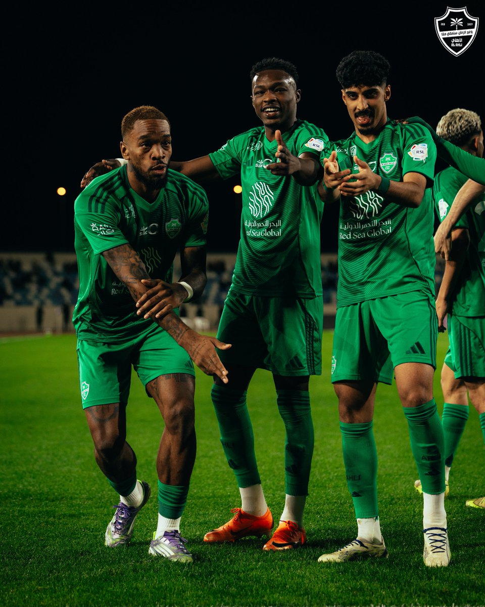 رشاش أهداف ⚽️

4 أهداف في آخر 3 مباريات لآيڤان توني 🔥

#الأخدود_الأهلي #دوري_روشن_السعودي