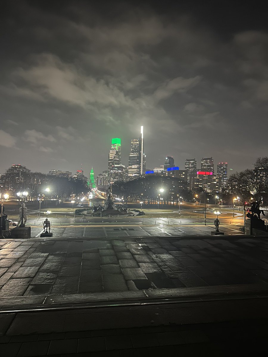 Philadelphia looked amazing in Eagles green last night
