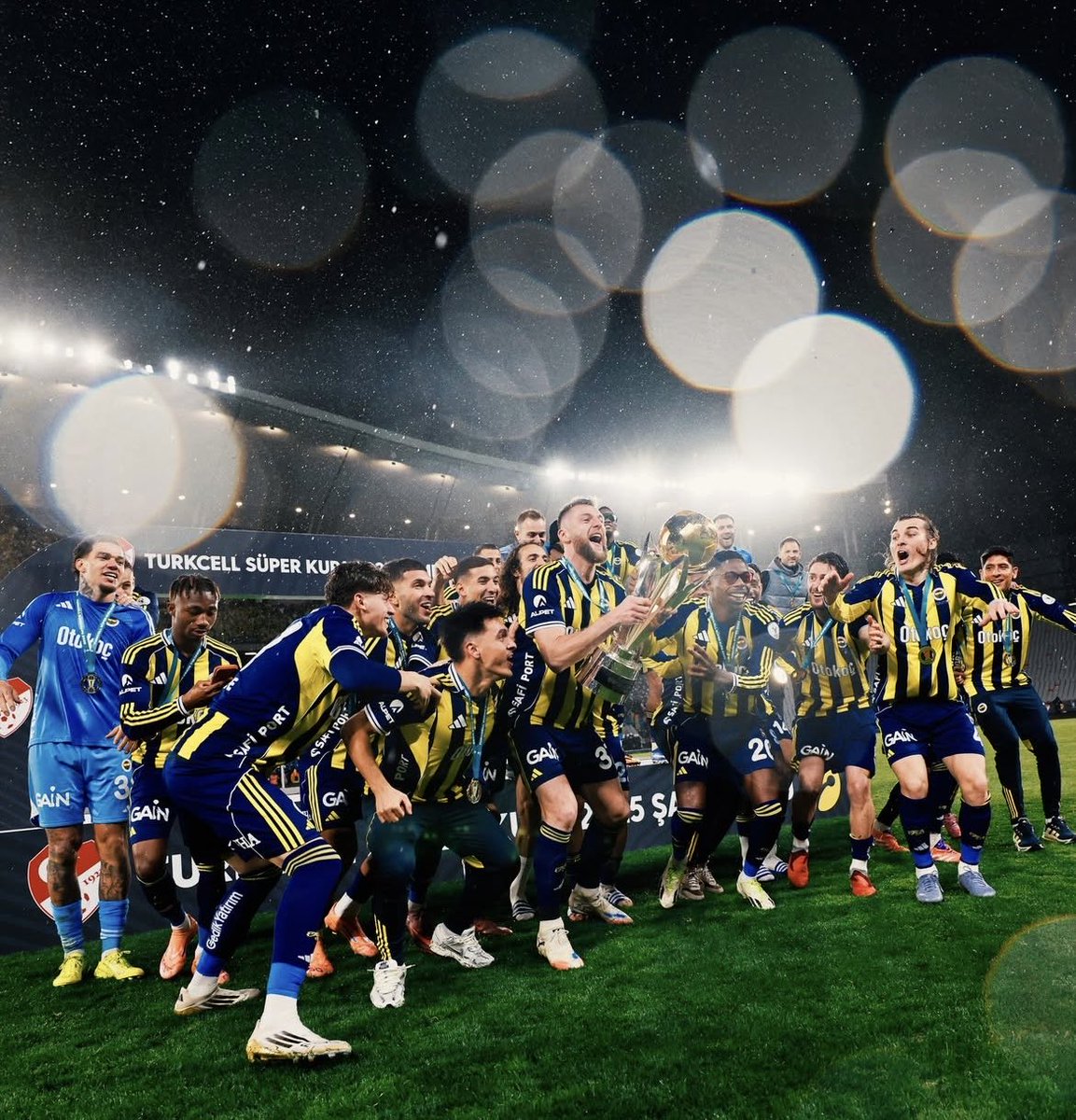 💛💙 #Fenerbahce
