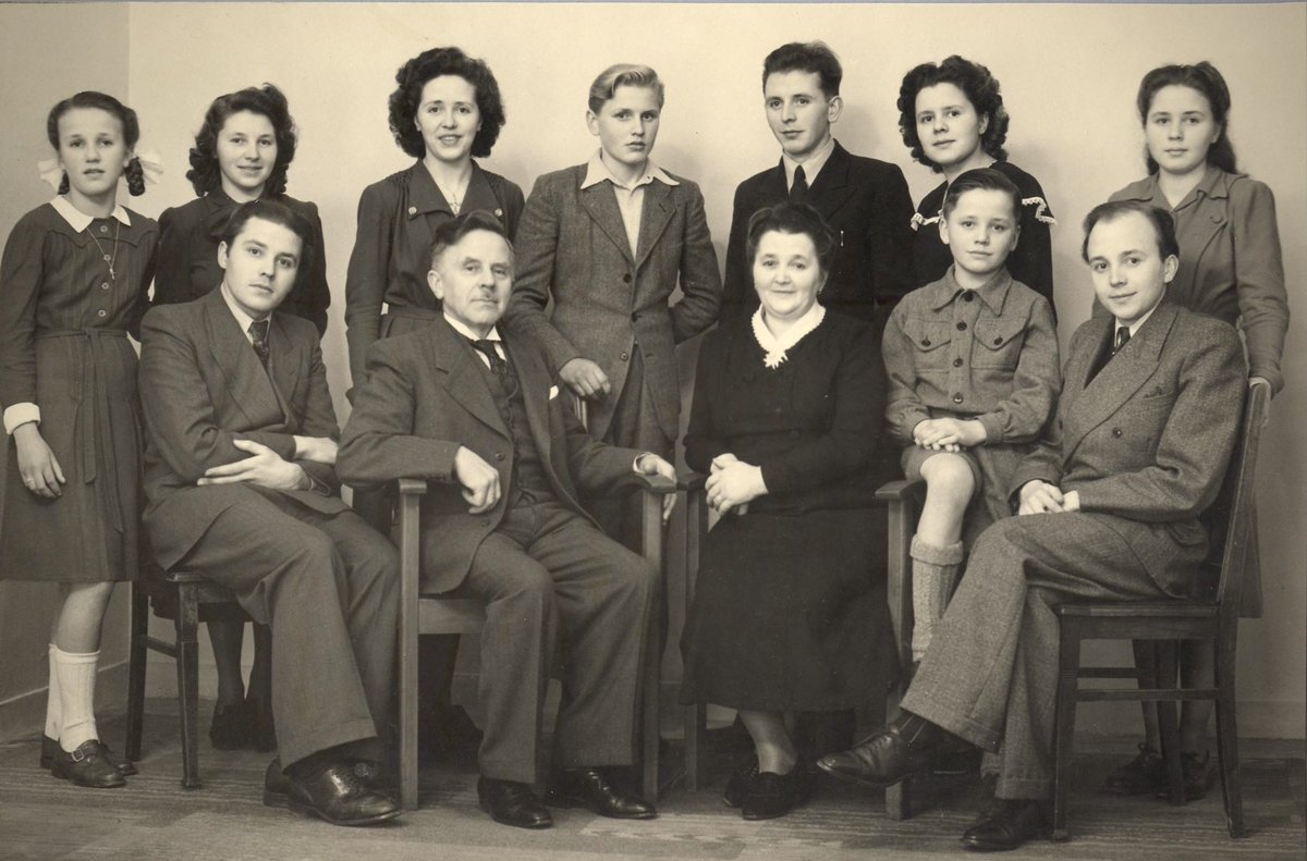 Edith van Montfort tweet media