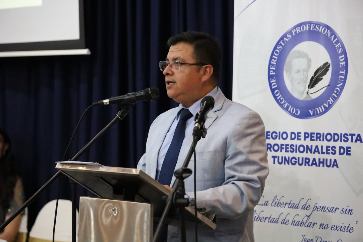 cpp_tghua's tweet photo. Celebramos el Día del Periodista Ecuatoriano y los 50 años del Colegio de Periodistas Profesionales de Tungurahua con una Sesión Solemne llena de emociones y reconocimientos. ¡Gracias a todos los colegas, autoridades y amigos que se unieron a esta celebración! 🙌 #periodismo https://t.co/7sSZO4deXX