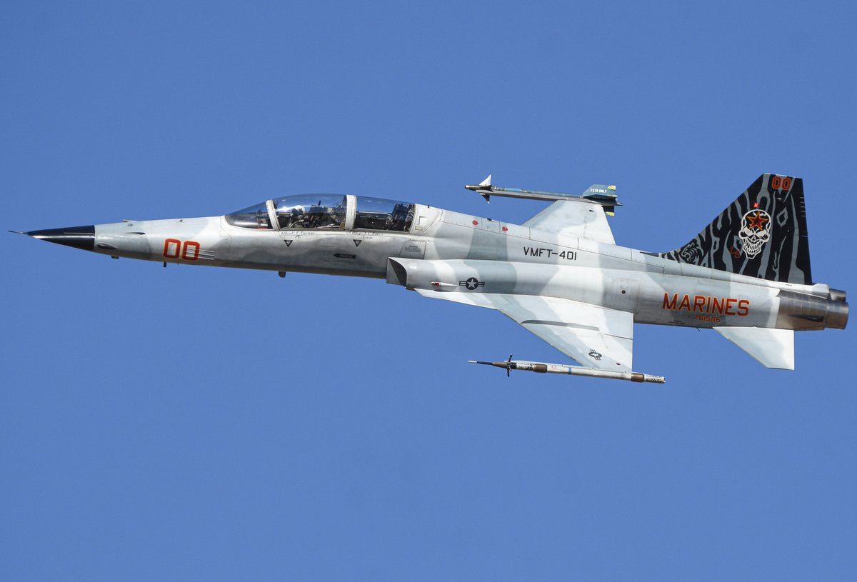 619_Aviation's tweet image. VMFT-401 The "Snipers" playing around MCAS Yuma on the final days of WTI 1-26 this past October.
#f5 #vmft401 #snipers #mcasyuma #wti