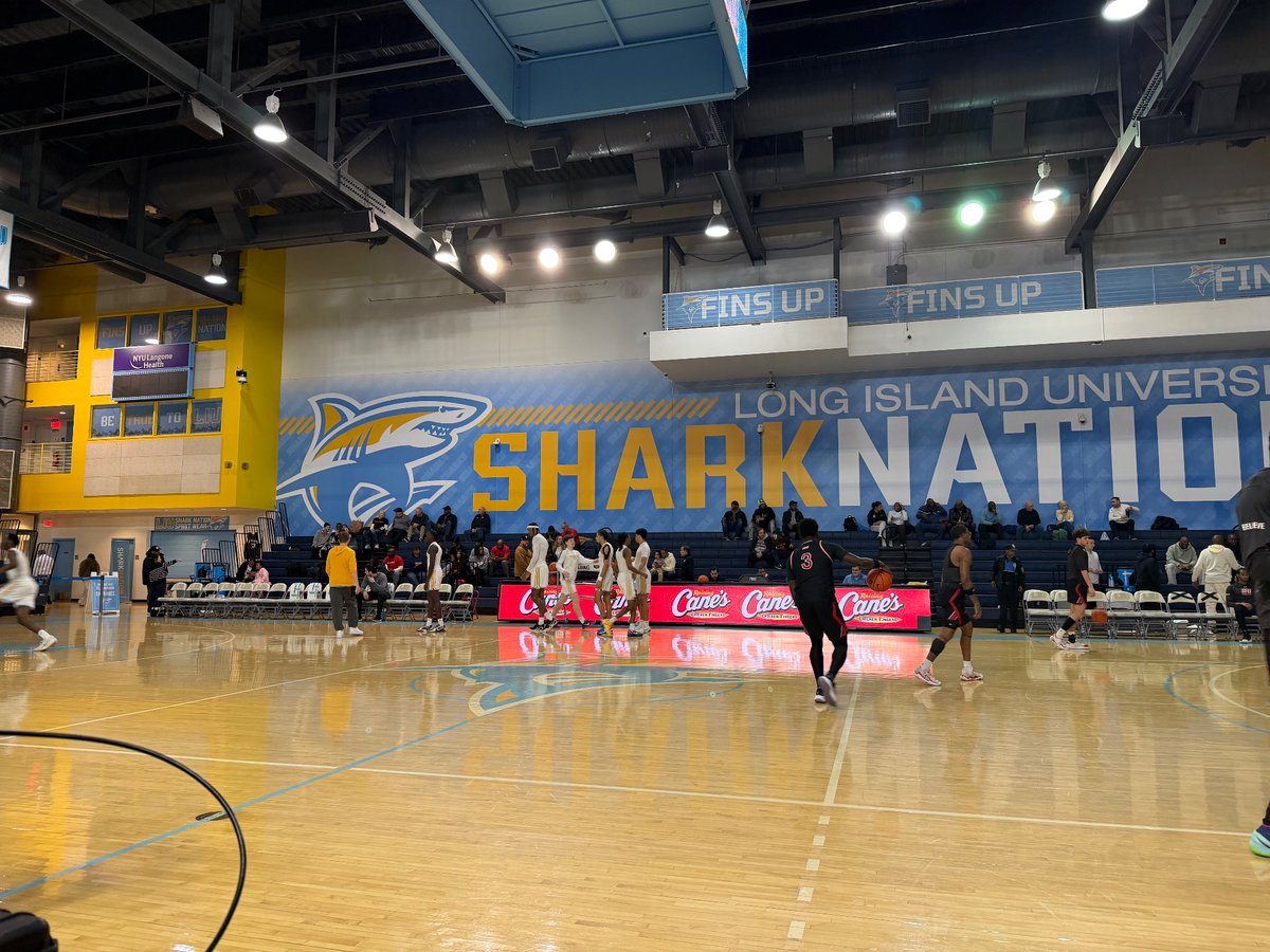 Saturday afternoon hoops in Brooklyn! <a href="/LIUBasketball/">LIU Men’s Basketball</a> looks for their fourth straight win to start NEC play against Saint Francis. 

Join <a href="/PhilConstantino/">Phil Constantino</a> and I at 4:00 on NEC Front Row. necfrontrow.com/game/14326

#NECMBB