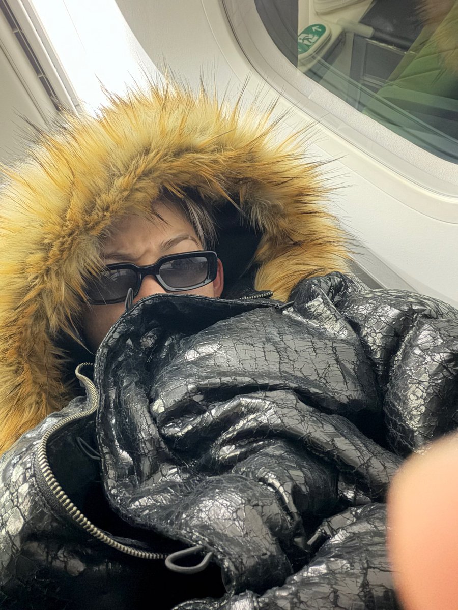 wonsteins's tweet image. 'have you ever tried ni-" yeah. i have. ive tried every fruit in the world.