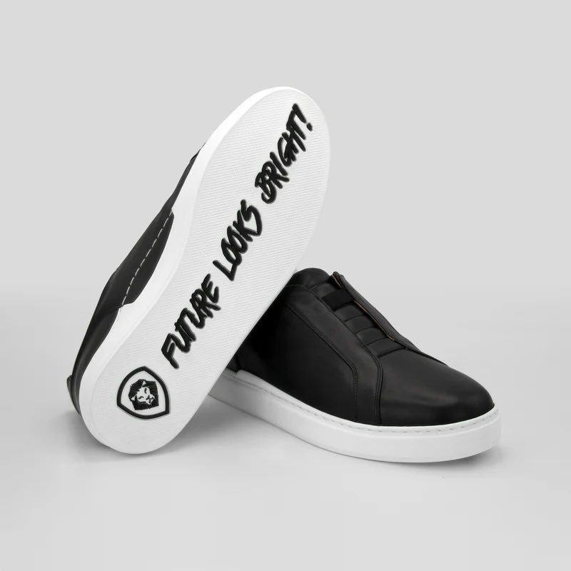 IgniteLifeKC's tweet image. These shoes, made by @grok, are not as stylish or elegant as the #FLBones by @PBDsPodcast AND @valuetainment