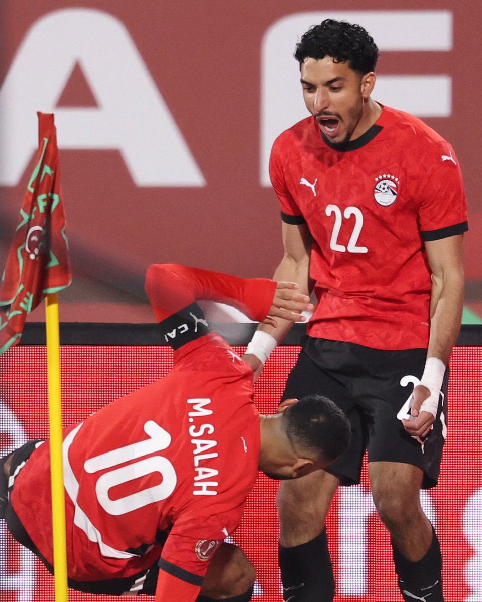 premierleague's tweet image. Egypt are off to the AFCON semi-finals 🇪🇬

Mohamed Salah and Omar Marmoush both scored in @EgyptNT's 3-2 win over Cote d'Ivoire 💫