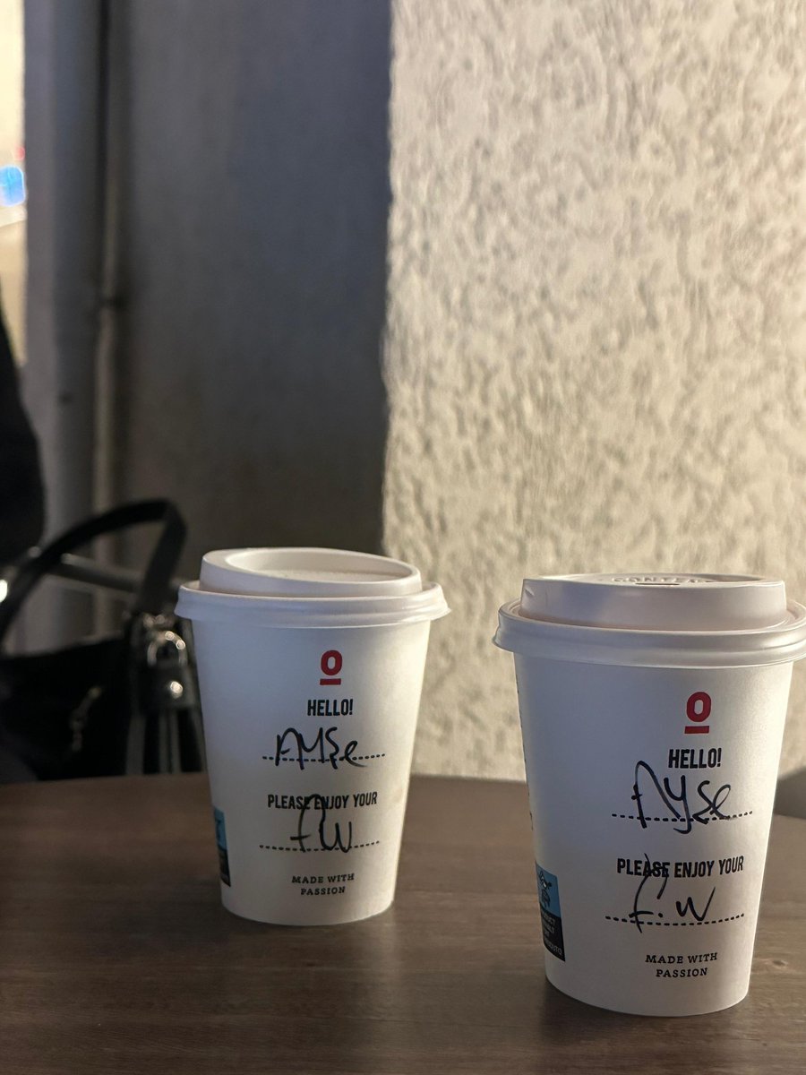 <a href="/_mesruurr_/">𝒜𝒾𝓈̧ℯ</a>❤️✨