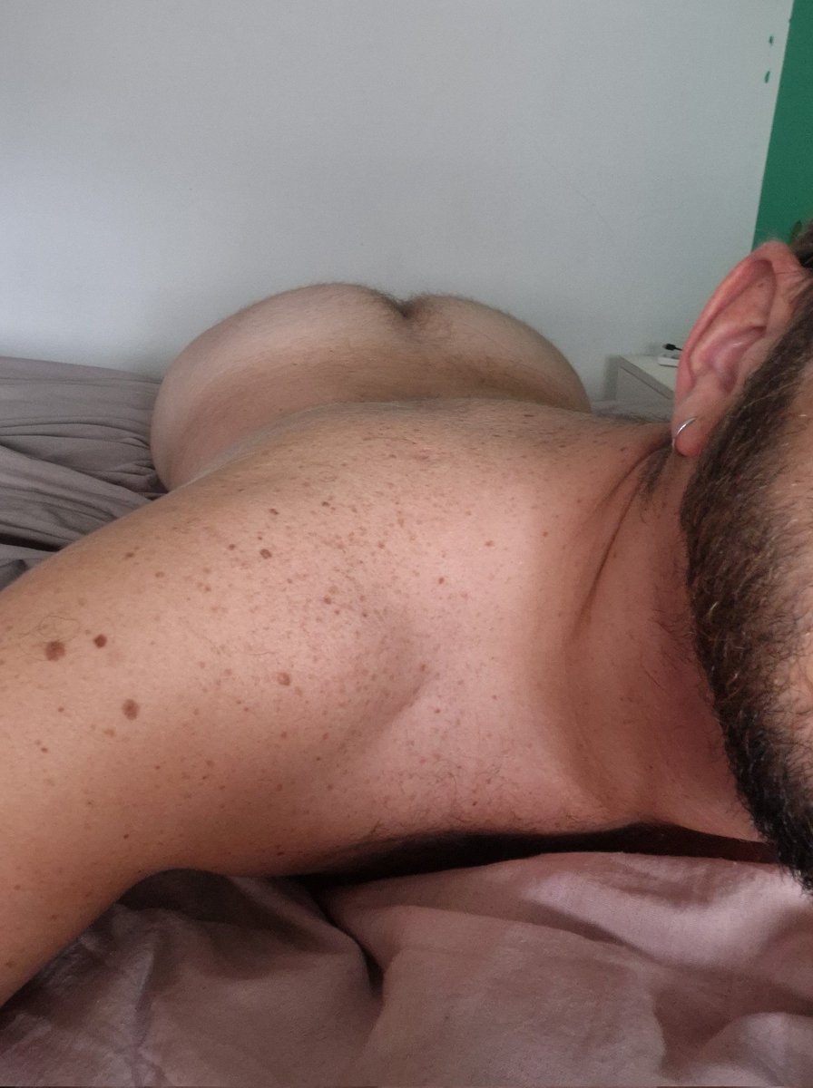 Algún pijon con ganas de llenarlo?  💦🍑