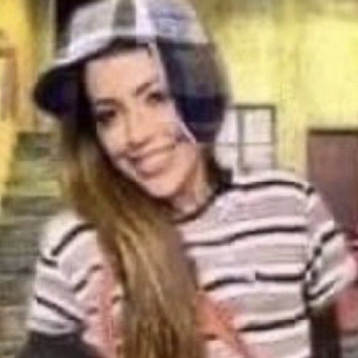 fhungaro7's tweet image. pedi ajuda pro meu primo hetero pra resolver um problema no meu computador e ele falou pra gente entrar no discord e lá perguntou o porquê da minha foto de perfil ser essa