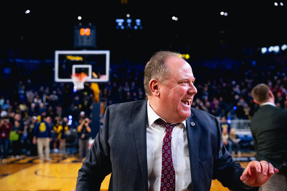 BadgerMBB's tweet image. For the 👐