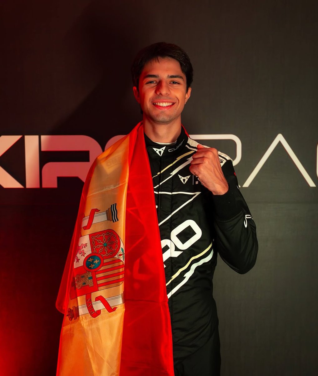 CARRERÓN DESCOMUNAL DE <a href="/JMMarti_oficial/">PepeMartiS</a> 🔥🔥🔥

Saliendo ÚLTIMO y cumpliendo una sanción de Stop and Go, el piloto español logró terminar 7mo y sumar sus primeros puntos en la Fórmula E. 

Talento sobra, falta tiempo.