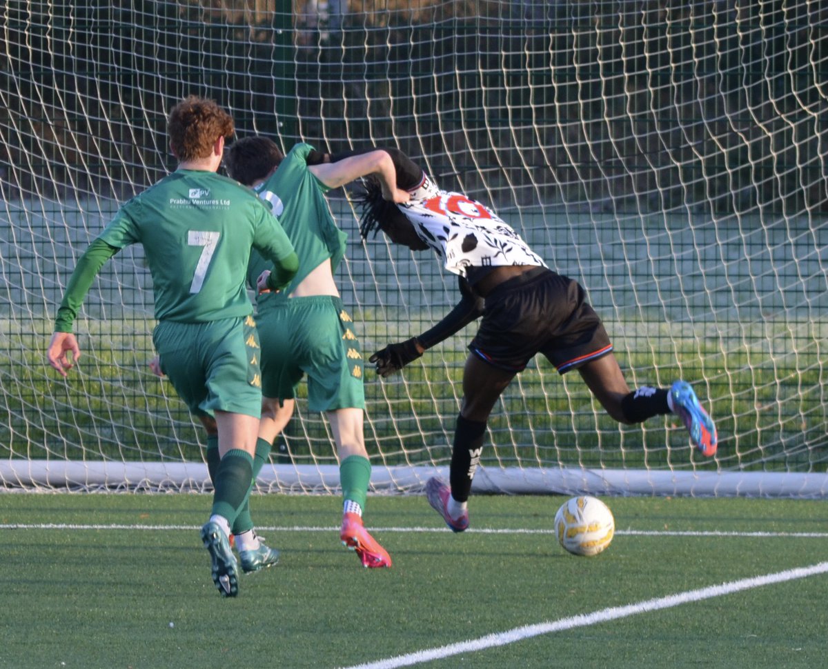 efcaaron's tweet image. Few pictures from today’s @CheshireFL division 2 match between @WEST_Reserves 0-1 @U23PilkingtonFC rest of the pictures are on my Facebook (Aaron Armstrong)