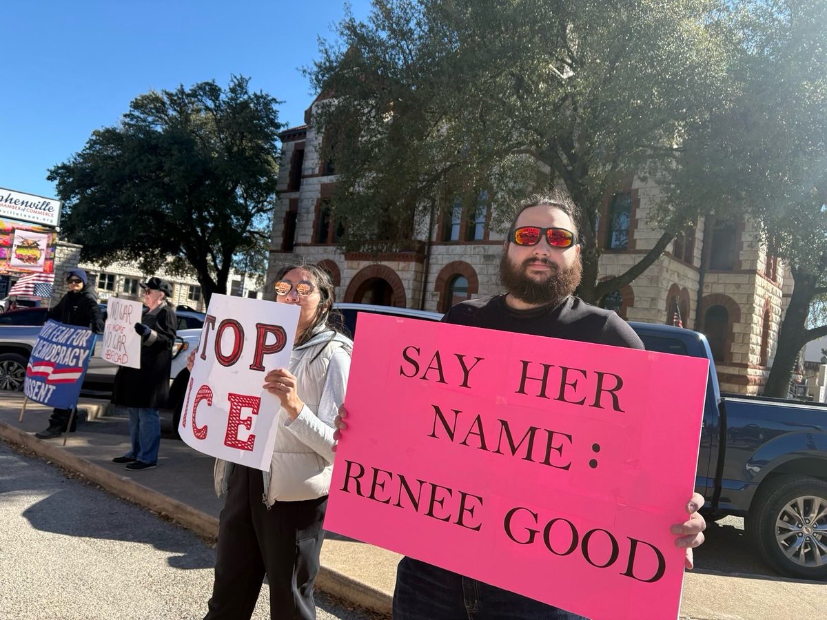 ErathDemocrats's tweet photo. Thank y’all for joining us today. 

We’re doing it again tomorrow, Sunday 01/11 at noon. Join us! 

https://t.co/DYvTt2PUml 

#ICEOut #sayhername https://t.co/N8Seflptfp