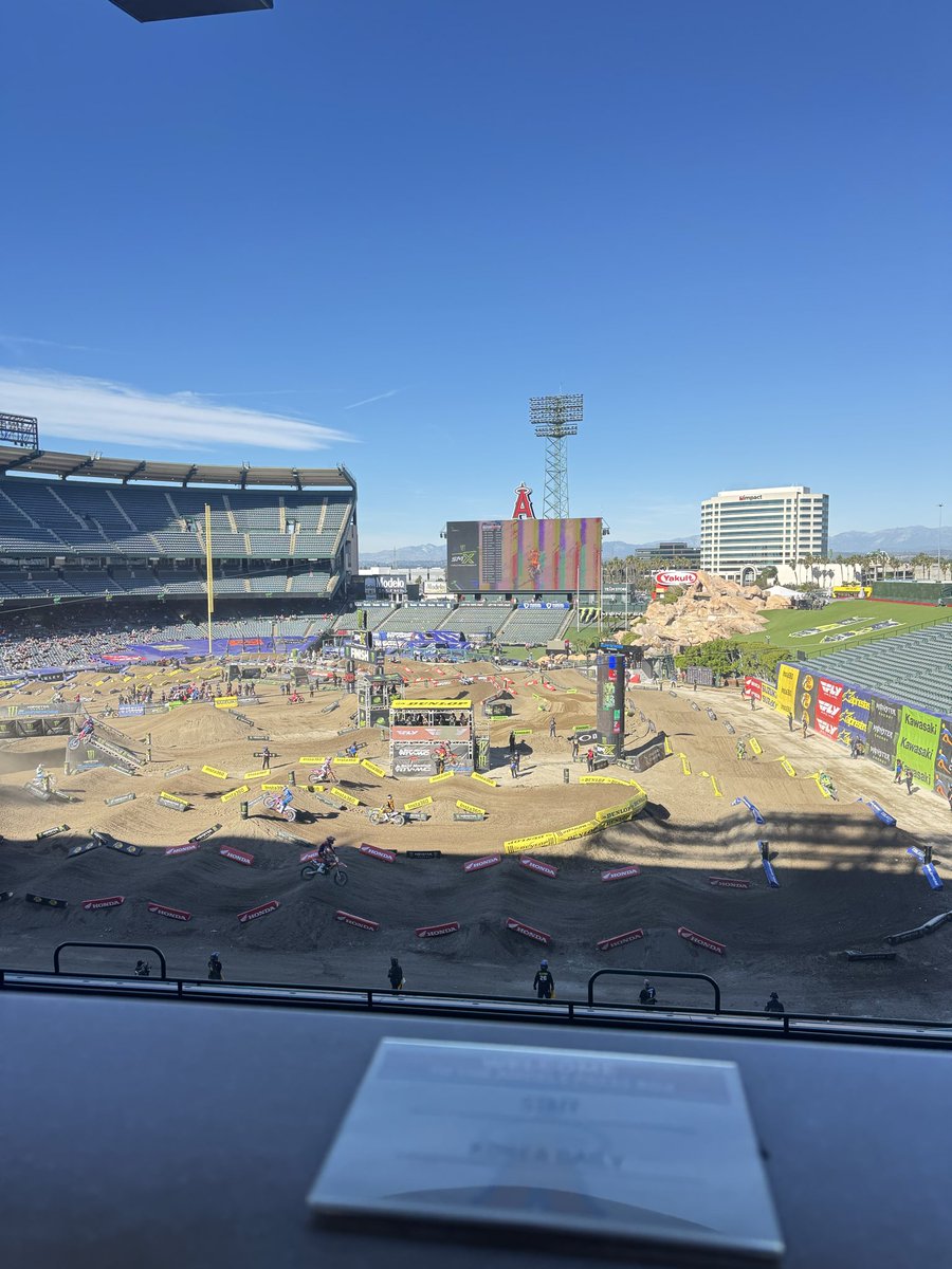 beautiful day here in Anaheim!