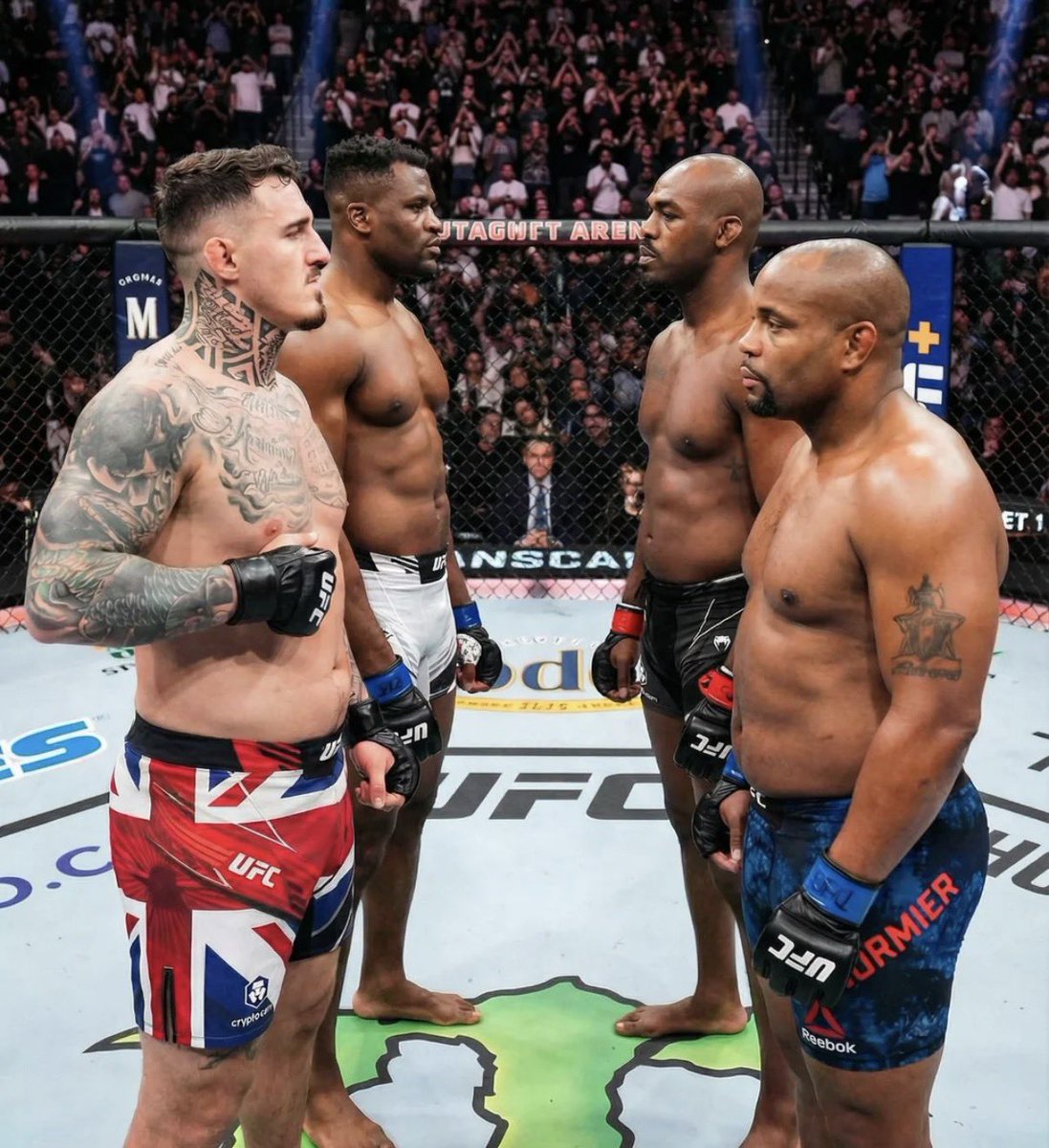 KnockoutOdds's tweet image. Which team wins this 2 vs 2 UFC fight?