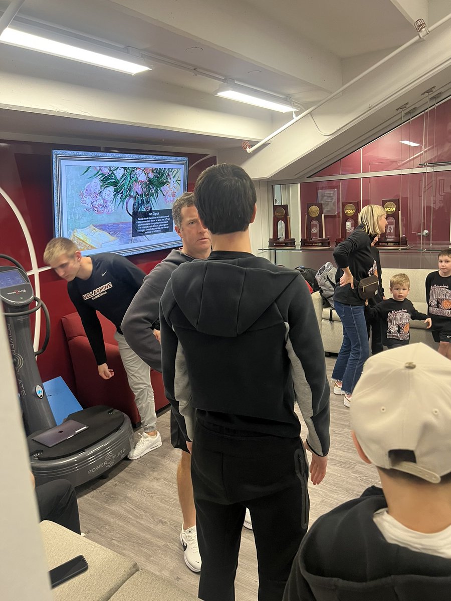 mikey_harris2's tweet image. Thank you Coach Davis @ADTHREE3 and the rest of the Bellarmine coaching staff for having me on an unofficial visit @BUKnightsMBB #GoKnights!!

 @LC5thRegion @NextUpRecruits @PrepHoopsKY