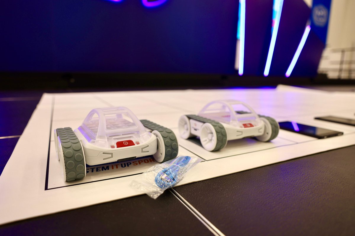 Miami-Dade Schools tweet media