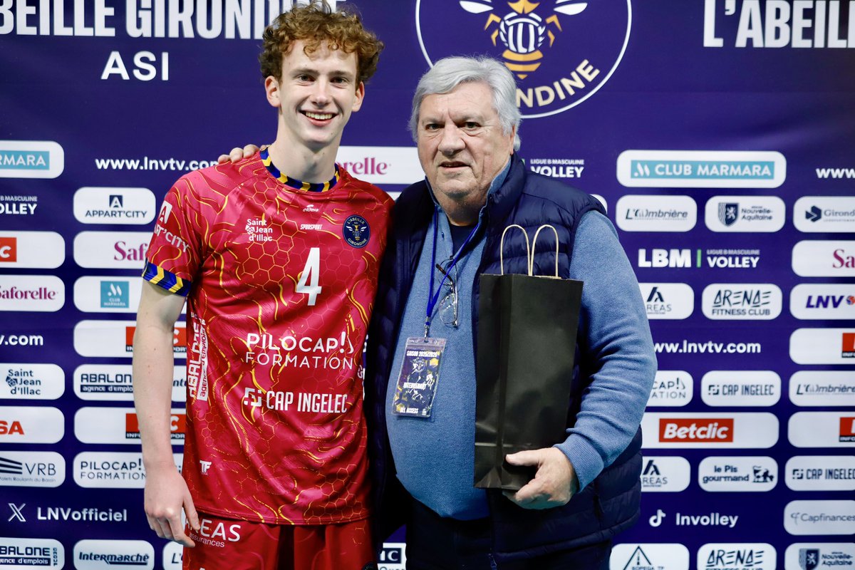 [ 𝗥𝗢𝗬𝗔𝗡 𝗣𝗜𝗥𝗔𝗧É ]

Grosse victoire des Illacais dans ce derby, maîtrisé de bout en bout avec une équipe en FEU 🔥 

Un grand merci à tous les supporters BOUILLANT 🌋

MVP : Gwénolé MILLOUR 

Prochain match à domicile sera fin janvier le 31/01 contre St Quentin 🐝