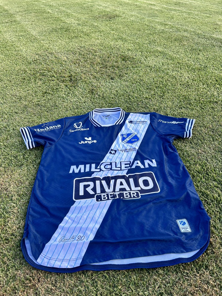 ectaubate's tweet image. No palco da estreia!