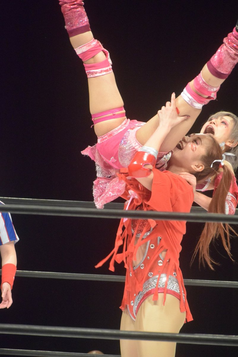 かにんがむページ☆リコリス　超レア　「アルビピンク」1球❣️ なる&夏葵vs朝子&植原⑥ プロレスの技で一番わかりやすいのが 案外この