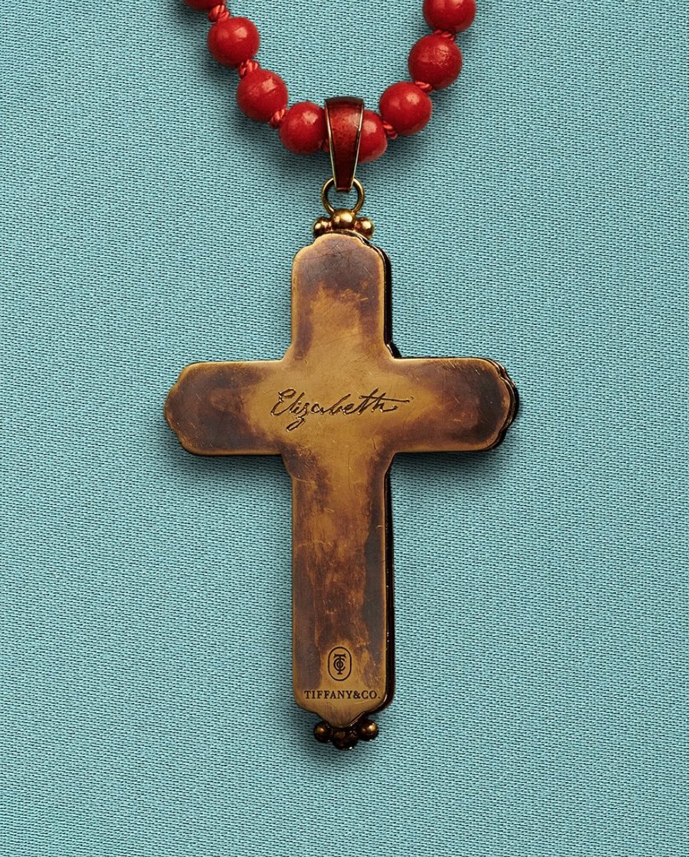 always thinking about elizabeth’s crucifix