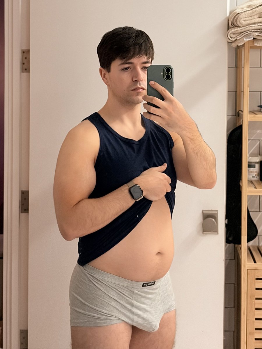 whores_devours's tweet image. back in action