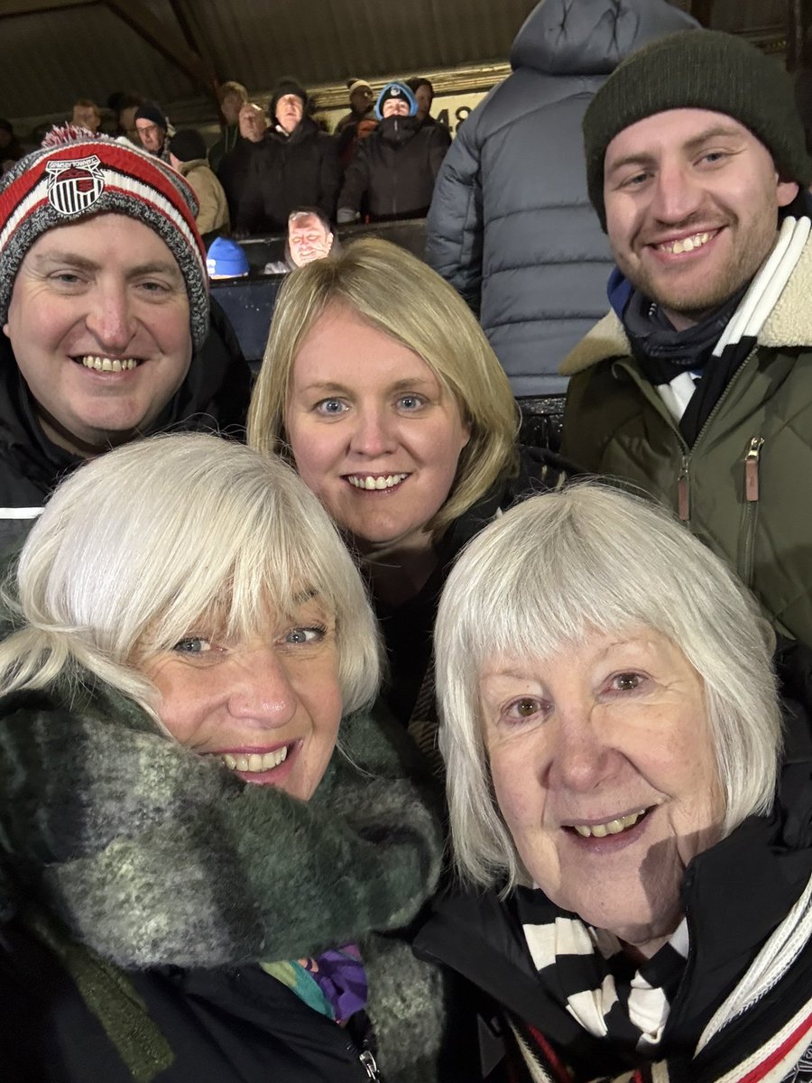 Steph Hirst tweet media