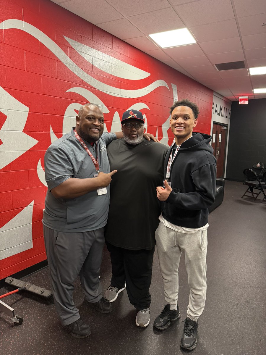 Carl Reed Jr. tweet media