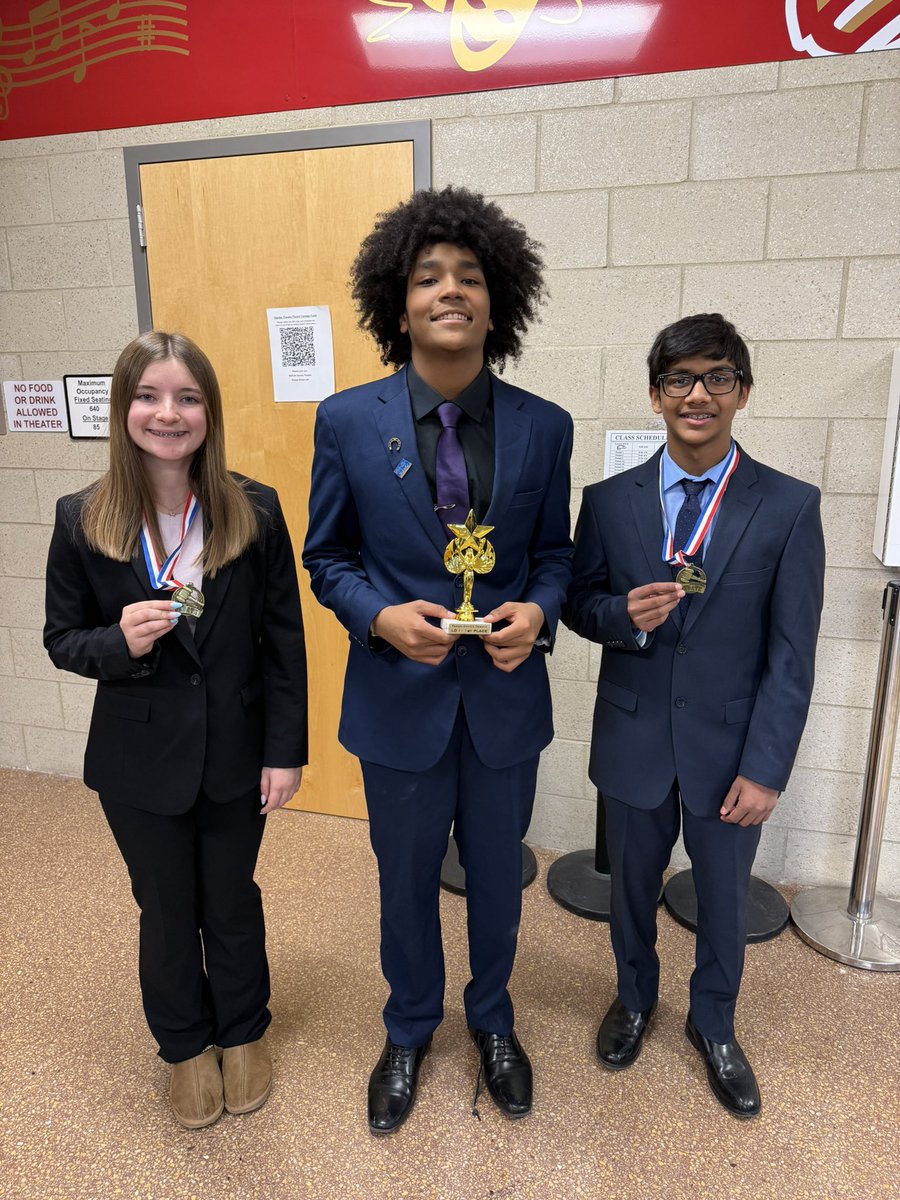sheyennedebate's tweet image. The Sheyenne debate team competed at the Davies Debate Invite and left with awesomeness! 

LD 1- Adam Said- 1st place and tournament champion with a 4-0 record ! 🥇🏆
LD 2- Hailey Grant and Sathvik Arveity- 3-1 winning records! 🏅

The team competes at Fargo Shanley next weekend.