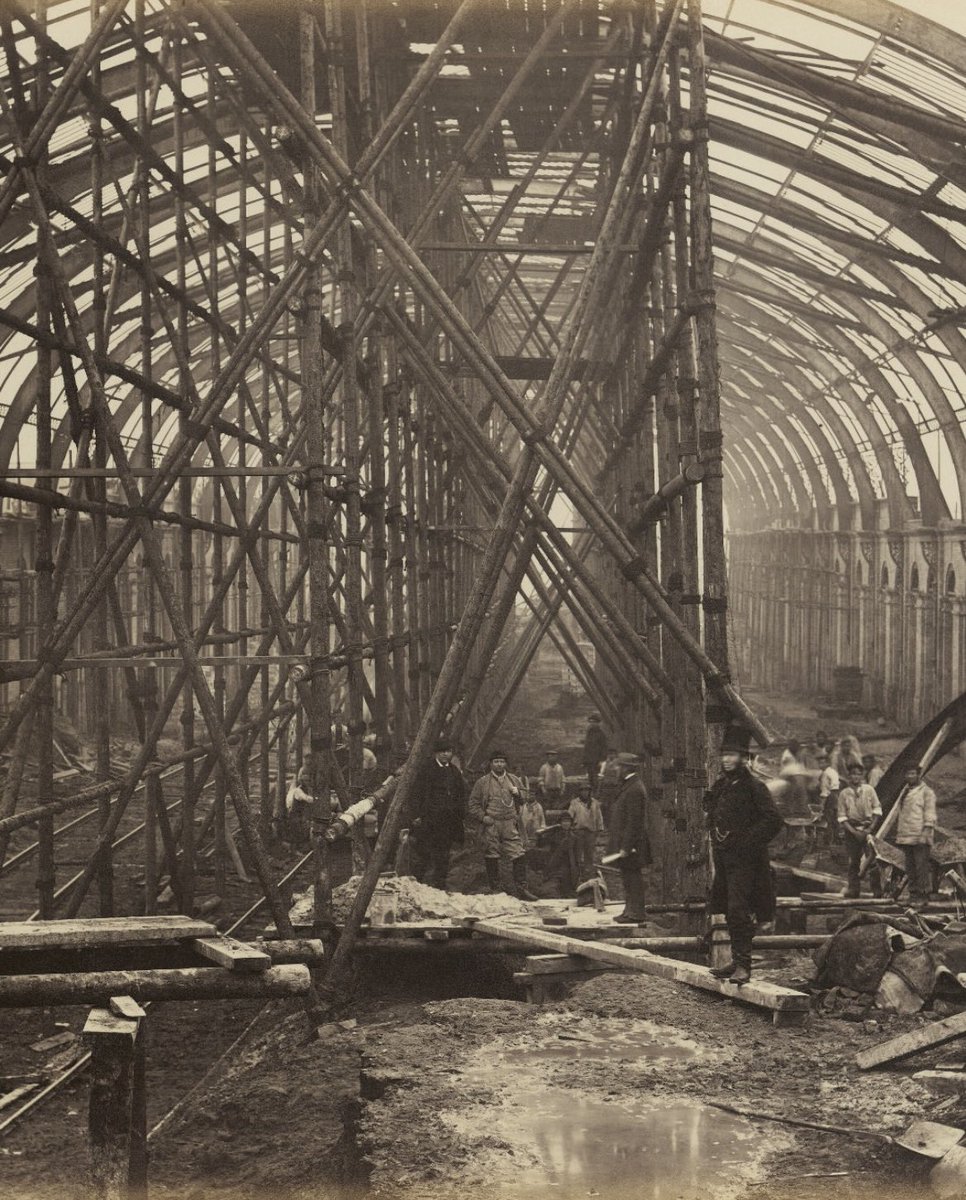 Soho Square Poet tweet media