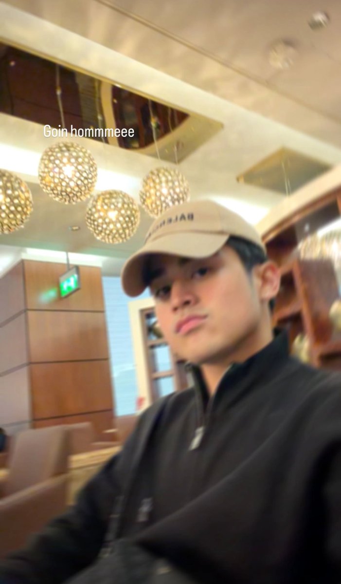 TeamWillOFC's tweet image. 🔔 @willashley05’s 011126 IG story!

Safe skies, best boy! ✈️

#WillAshley