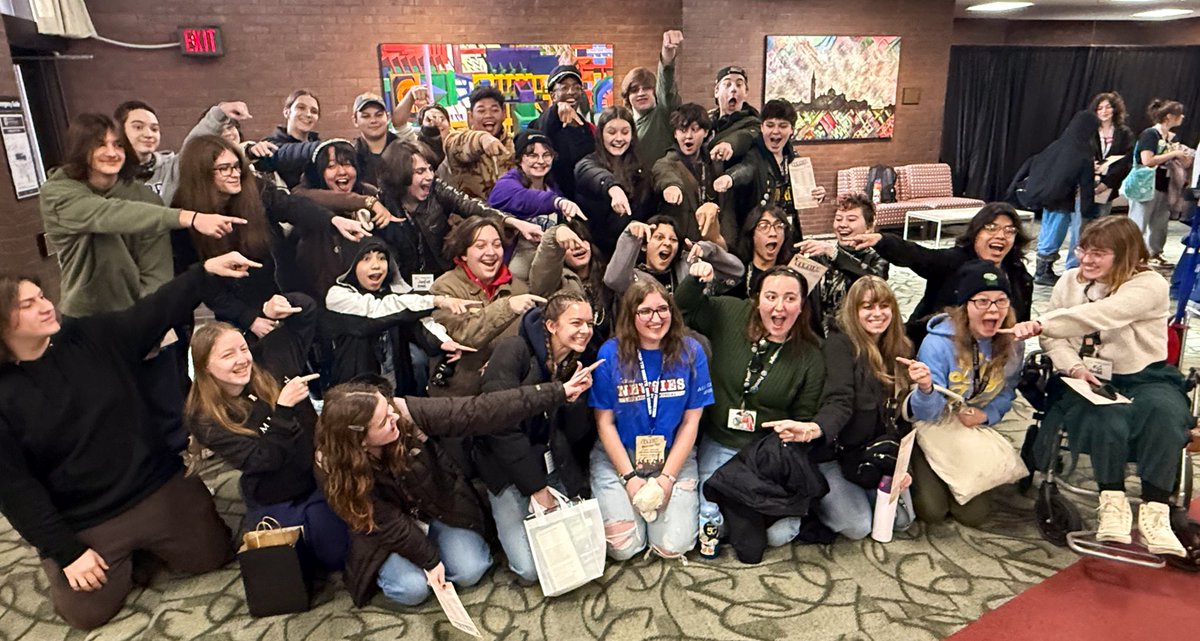 mary luckritz tweet media