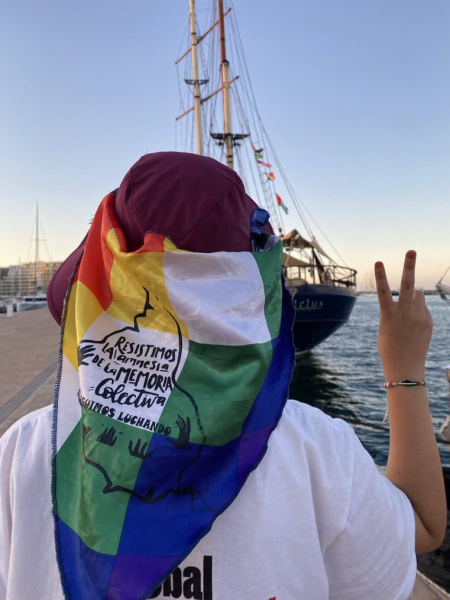 Ellos tan Monroe, nosotras tan Bolivar.