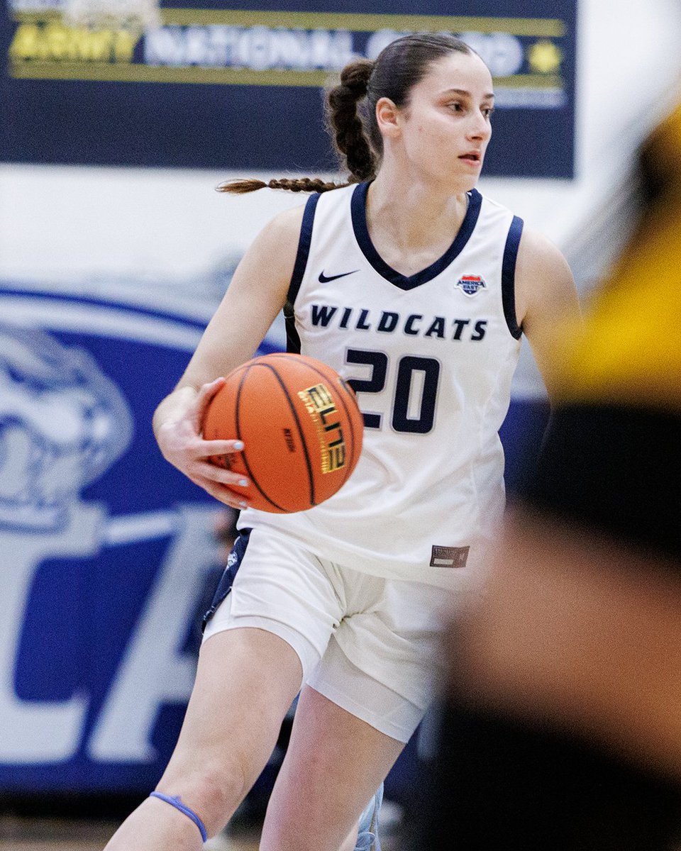 UNHWBB's tweet photo. Katie Ledden and Eva DeChent both finished with seven points and eight rebounds Saturday vs. UMBC.

Recap ➡️ https://t.co/OH2eG36Rb7
Jan. 17 v Maine 🎟️ https://t.co/hzb2fqhMcE
   Trading Card Giveaway

#BeTheRoar  #BTRW https://t.co/HVdCWrXy2R