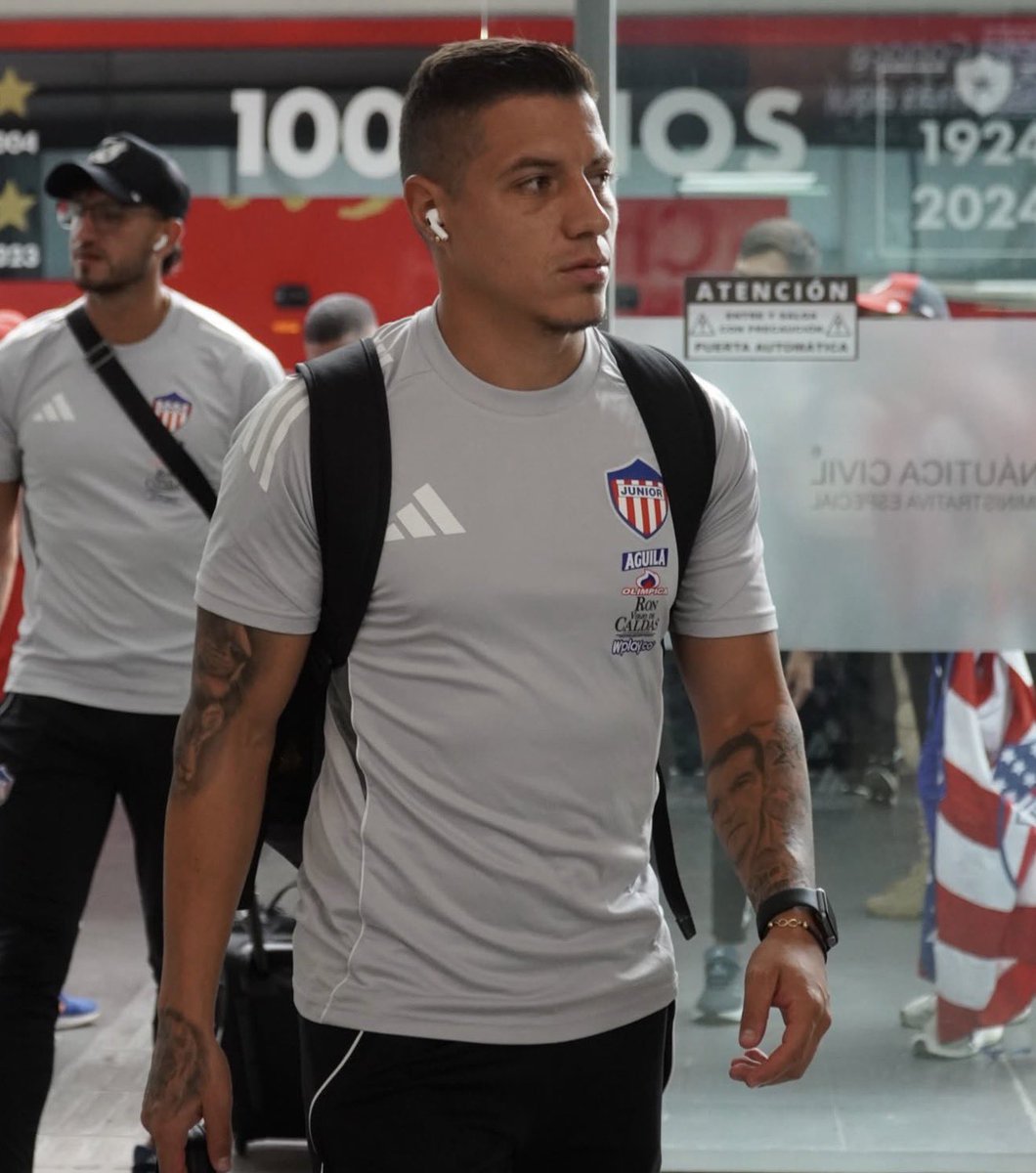 🚨 Exclusiva: Acuerdo alcanzado entre #Bucaramanga y #Junior para el préstamo con opción de compra de Jhon Fredy Salazar (30) al ‘leopardo’ por un año. El extremo era prioridad para el DT, Leonel Álvarez 🐆