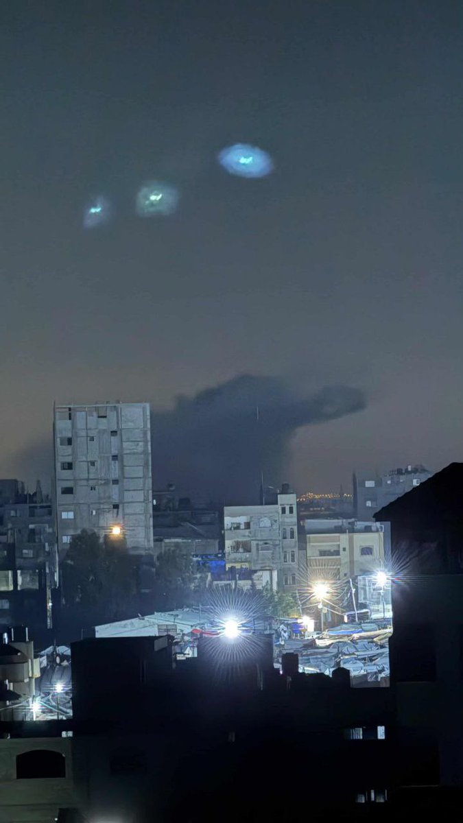 gazanotice's tweet image. 🚨BREAKING: Israeli aircraft bombard the eastern areas of Al-Bureij Refugee Camp, in the central Gaza Strip.