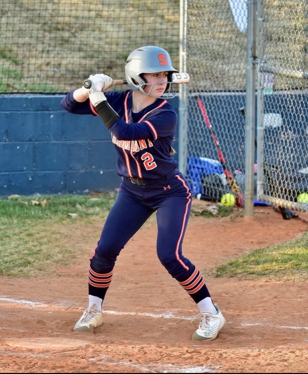 RachaelB2027's tweet photo. I am so honored to be a finalist for the Blue Ridge High School Utility Player of the Year Award. Thankful for the opportunity @HotStoveDinner @teamnc_bmac @HollarShena @Ramsfastpitch https://t.co/5vRCYHT6yU