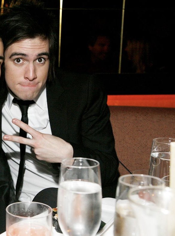 AWWW AWWWW AWWWWWW he’s literally my girlfriend