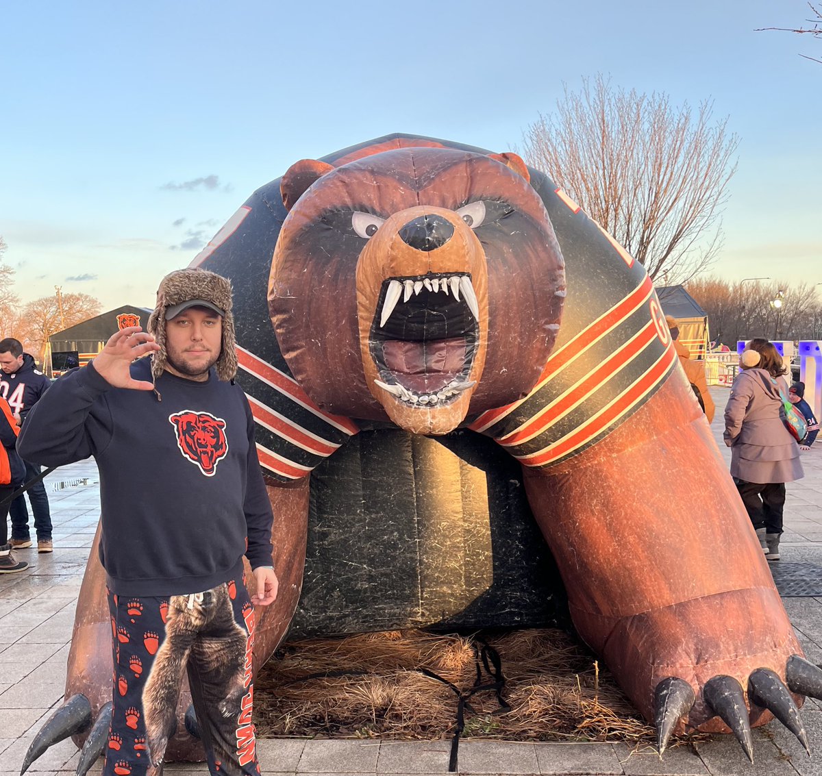 jaycTony's tweet image. Bear Down, Green Bay sucks

🐻⬇️