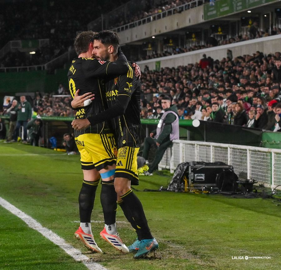 👎Lo del Racing con rivales de abajo:
❌ 1-0🆚 Villarreal B descendido (J42).
❌ 1-0🆚 Cartagena colista desahuciado (2/45pts).
🤝 3-3🆚 Eldense ya descendido (103’).
❌ 1-2🆚 Cartagena colista (tras 5/6D).
❌ 2-4🆚 Cultural colista (fue 0-4).
❌ 2-3🆚 Zaragoza colista (fue 0-3).