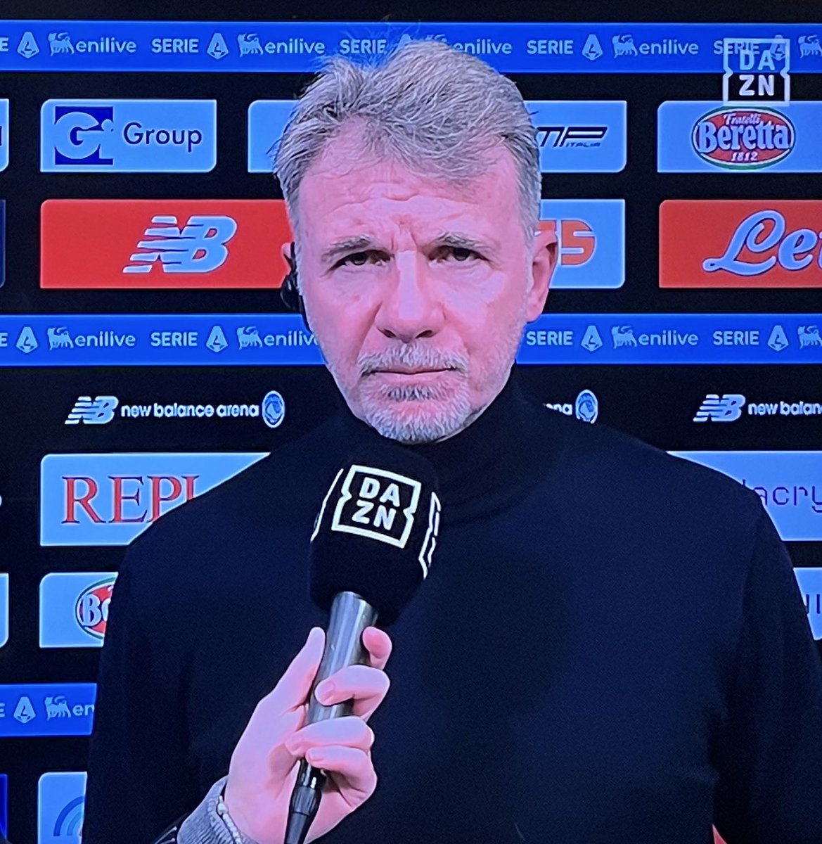 Dalla prima lettera di san Giovanni apostolo

“Carissimi, noi amiamo Dio perché egli ci ha amati per primo. Se uno dice: «Io amo Dio» e odia suo fratello, è un bugiardo. Chi infatti non ama il proprio fratello che vede, non può amare Dio che non vede.”