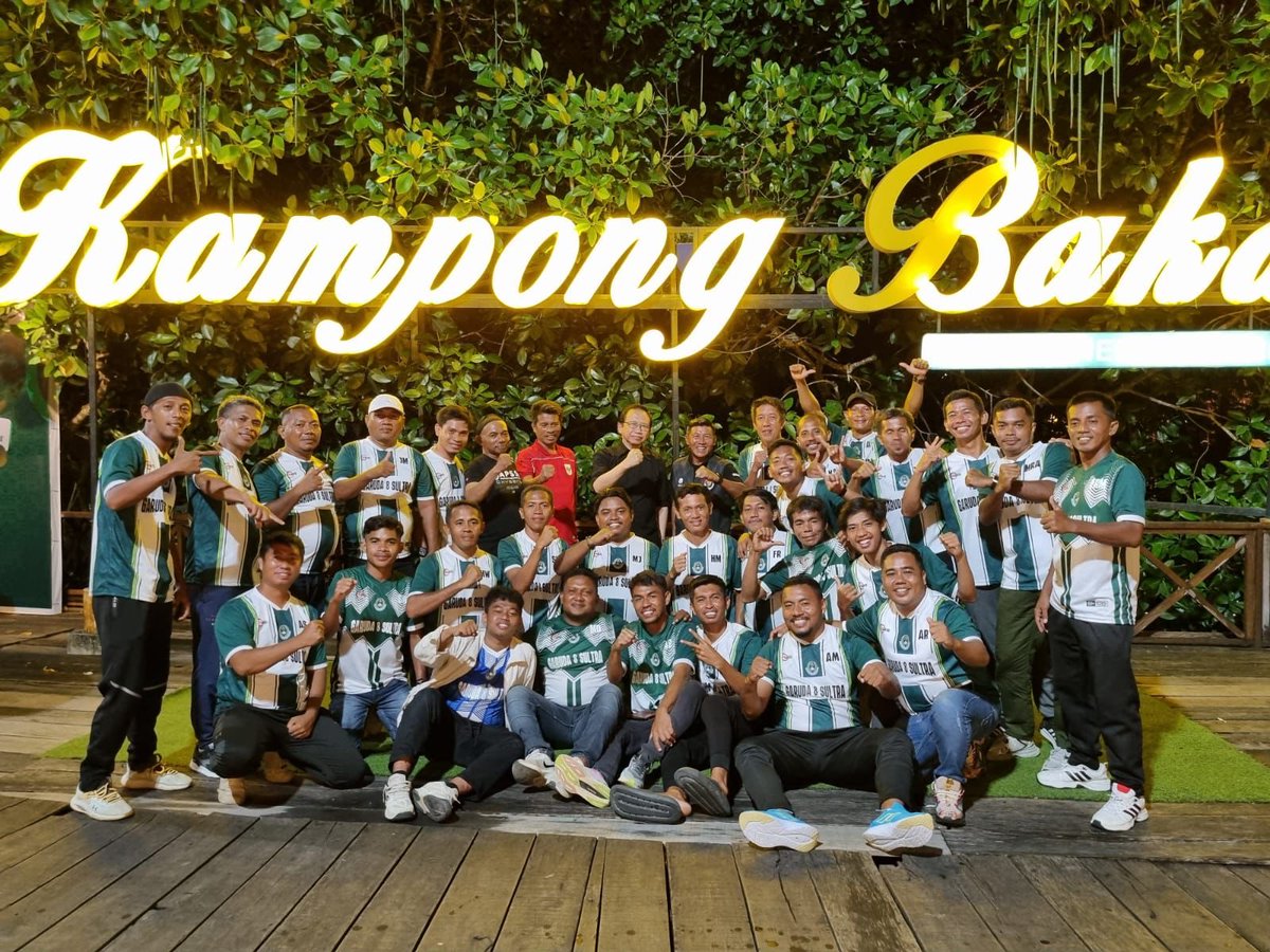 Selamat semoga menjadi wasit andalan PSSI yang profesional. Rest Kampung Bakau Kendari 10 januari 2026.