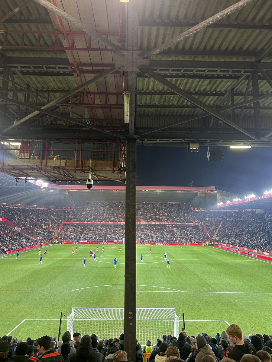 Decent fa cup away day that (minus the pillar)💙💙