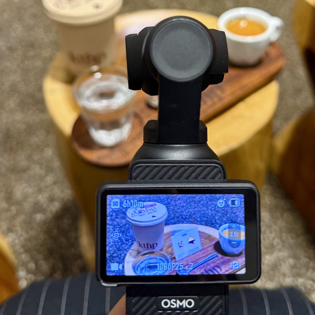 hellahns's tweet image. ولا أدري ضيّ عيني انت ولا غيرك الظلما ! ❣️