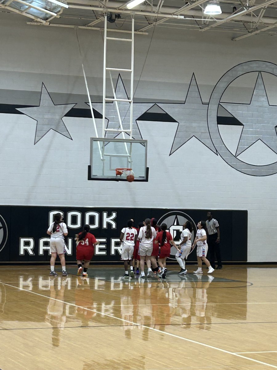 Coach Mac tweet media