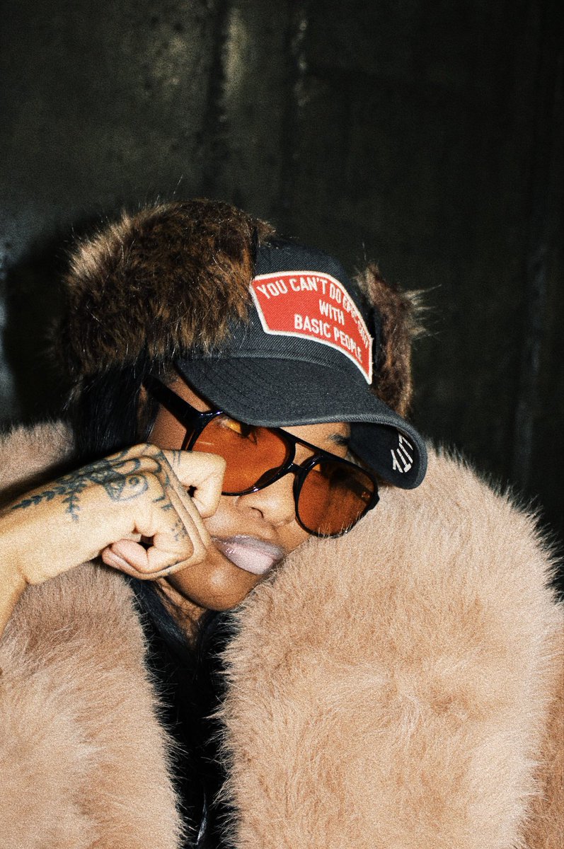 VWINTERLUDE's tweet image. 