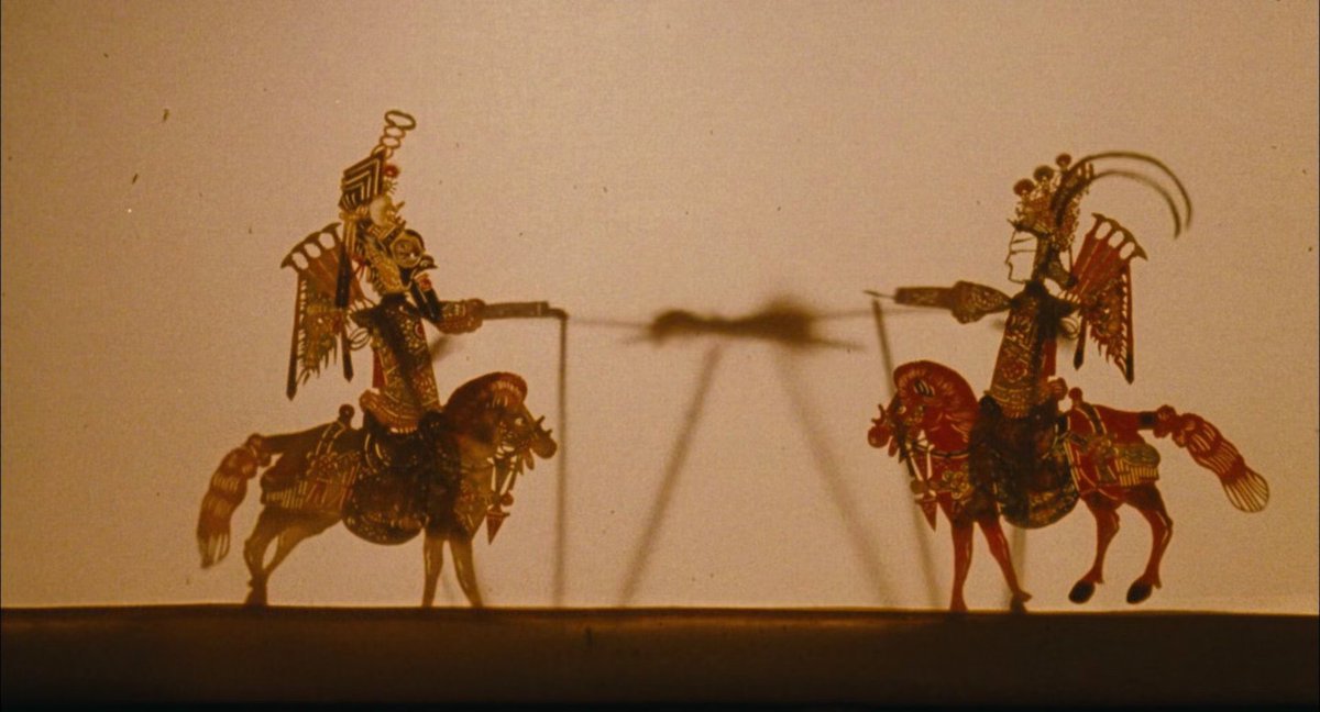 Cop223_'s tweet image. “E dopo il bue?” 

Eh vabbè, non c’è proprio niente da dire Maestro Zhang, hai raccontato la Storia della Cina e del suo Popolo come nessuno mai è stato in grado di fare. Non posso far altro che ringraziare te e Gong. Di cuore. 

🇨🇳 活著 - To Live (1994)
dir. Zhang Yimou